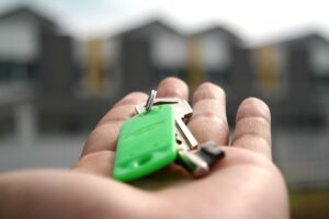 Prêt viager hypothécaire ou viager : comment choisir entre les deux ?